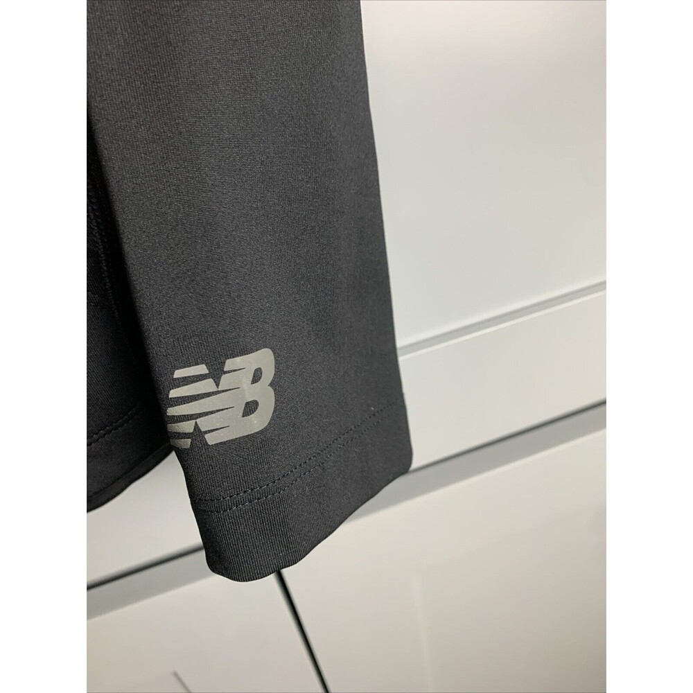 New Balance Womens Asymmetrical Side Zip Hoodie Black Performance Jacket XS - Picture 7 of 7